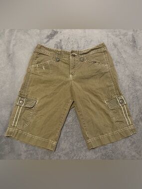 Eddie Bauer Khaki Cargo Bermudas